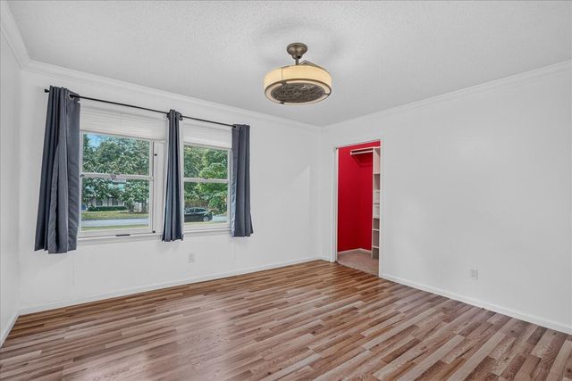 9225 Evening Shadow Drive, Chattanooga, TN 37421