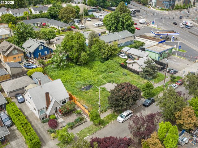 5205 Se 18TH Ave, Portland, OR 97202