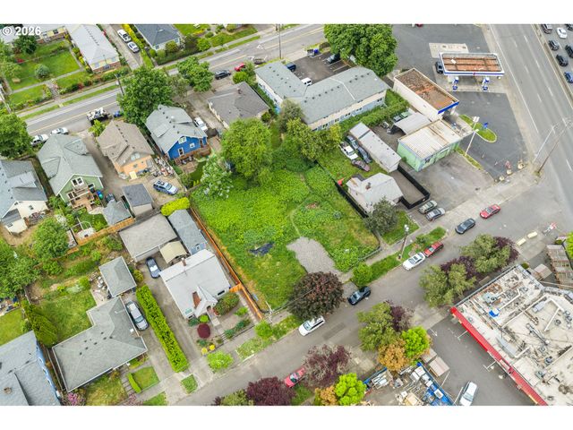 5205 Se 18TH Ave, Portland, OR 97202