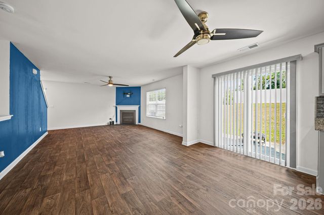 217 Brenett Francis Court 58, Charlotte, NC 28214