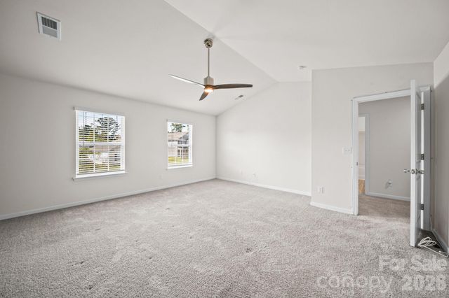 217 Brenett Francis Court 58, Charlotte, NC 28214