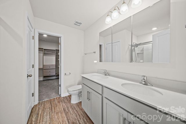 217 Brenett Francis Court 58, Charlotte, NC 28214