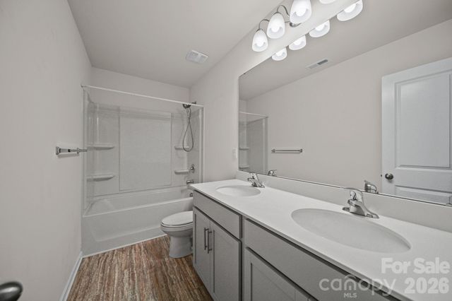 217 Brenett Francis Court 58, Charlotte, NC 28214