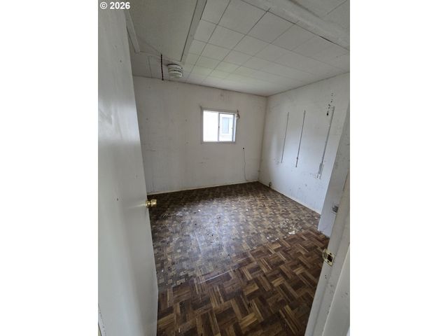 423 LONG Ave, Kelso, WA 98626