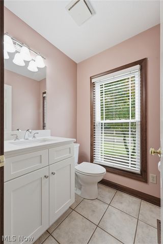 6114 Groton Street NW, Canton, OH 44708