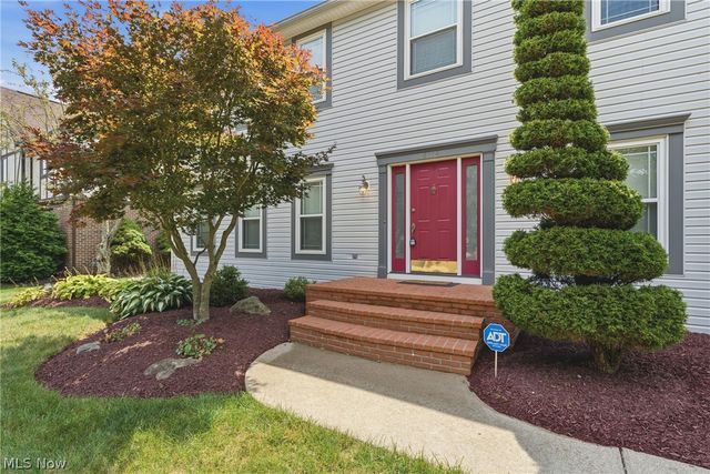 6114 Groton Street NW, Canton, OH 44708