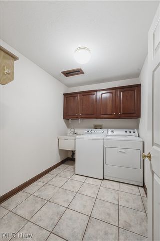 6114 Groton Street NW, Canton, OH 44708