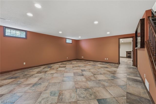 6114 Groton Street NW, Canton, OH 44708