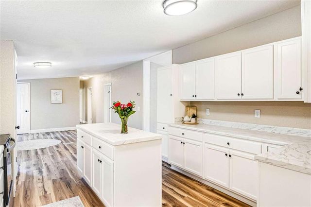 90 Oak Ridge Drive, Carrollton, GA 30116