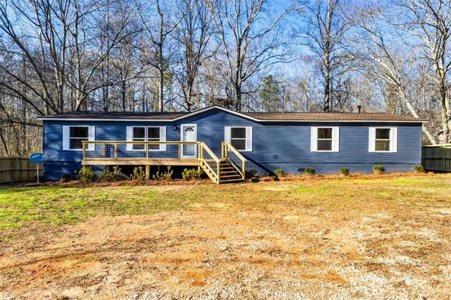 90 Oak Ridge Drive, Carrollton, GA 30116