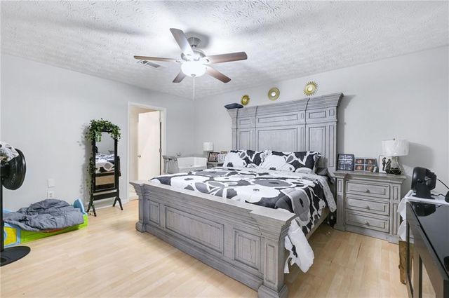 6057 Dorchester Drive, Rex, GA 30273