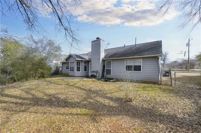 6057 Dorchester Drive, Rex, GA 30273