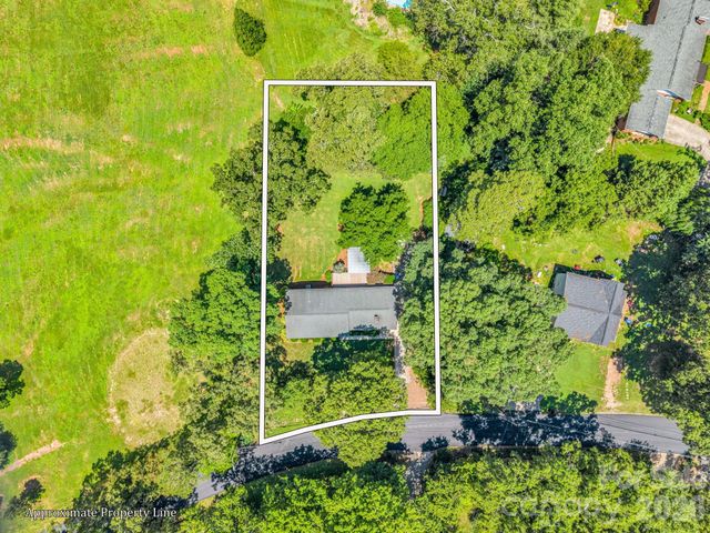 184 Edwards Street, Rutherfordton, NC 28139