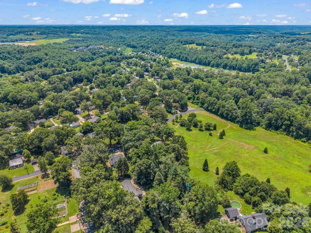 184 Edwards Street, Rutherfordton, NC 28139