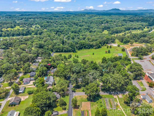 184 Edwards Street, Rutherfordton, NC 28139