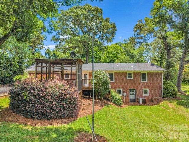184 Edwards Street, Rutherfordton, NC 28139