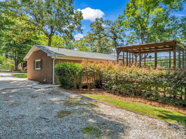 184 Edwards Street, Rutherfordton, NC 28139