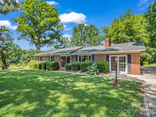 184 Edwards Street, Rutherfordton, NC 28139