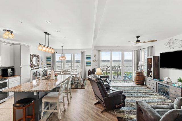 13244 E Lakeshore Drive B-102, Cedar Lake, IN 46303