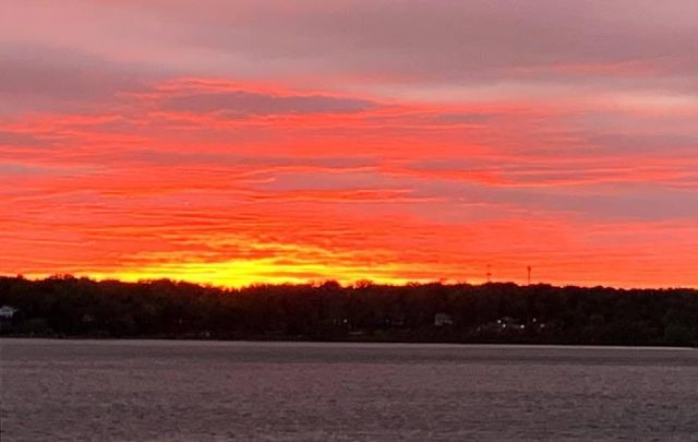 13244 E Lakeshore Drive B-102, Cedar Lake, IN 46303