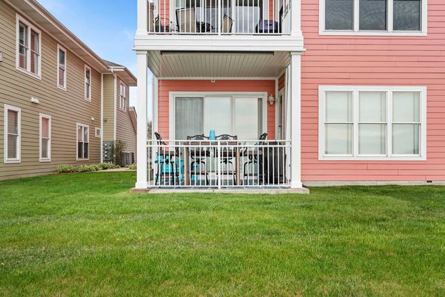 13244 E Lakeshore Drive B-102, Cedar Lake, IN 46303