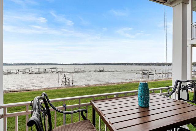 13244 E Lakeshore Drive B-102, Cedar Lake, IN 46303