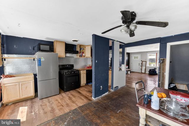 236 W WASHINGTON AVE, Clifton Heights, PA 19018