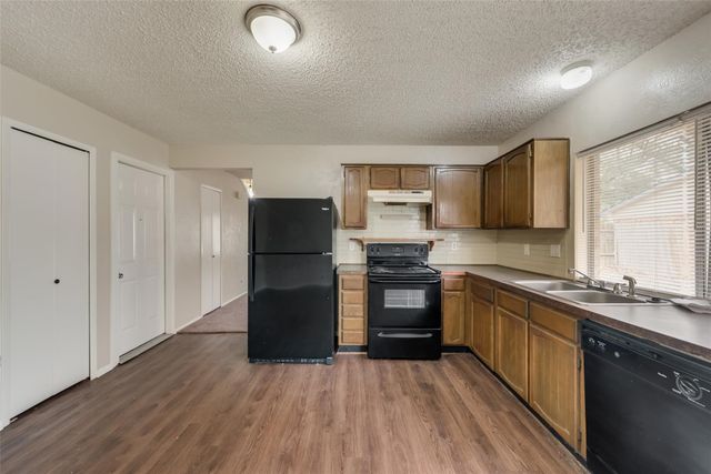 3104 Raintree Drive, Plano, TX 75074