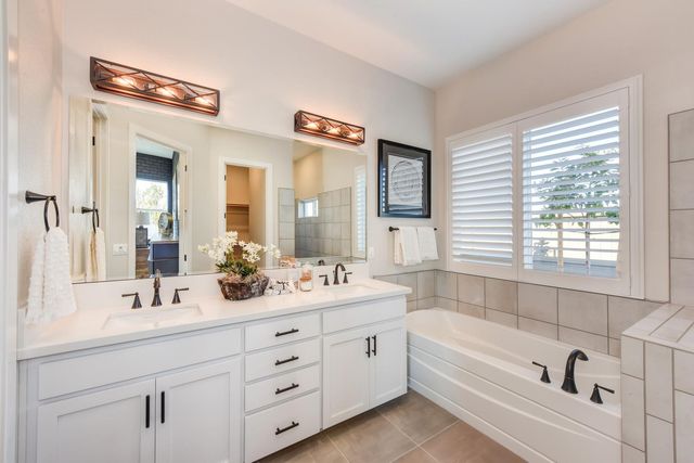 6161 Riding Path Dr, Roseville, CA 95747