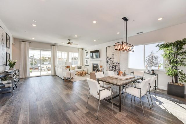 6161 Riding Path Dr, Roseville, CA 95747