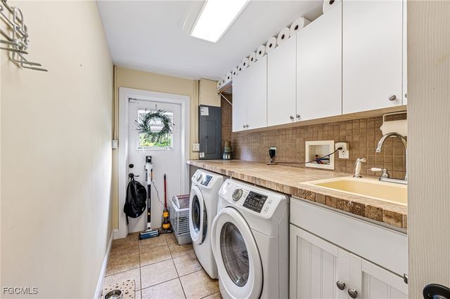 6519 E Town And River RD, Fort Myers, FL 33919