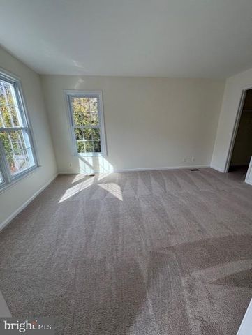 748 CHERRY TREE LN, Warrenton, VA 20186