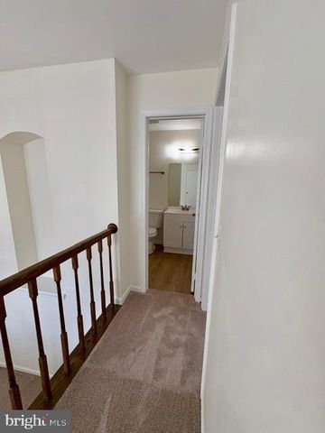 748 CHERRY TREE LN, Warrenton, VA 20186