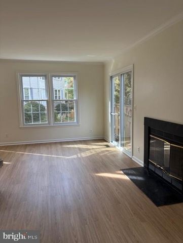 748 CHERRY TREE LN, Warrenton, VA 20186