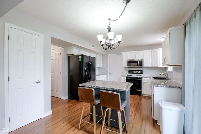 11 Daniel Circle, Brownsburg, IN 46112