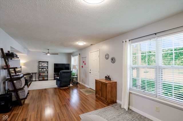11 Daniel Circle, Brownsburg, IN 46112
