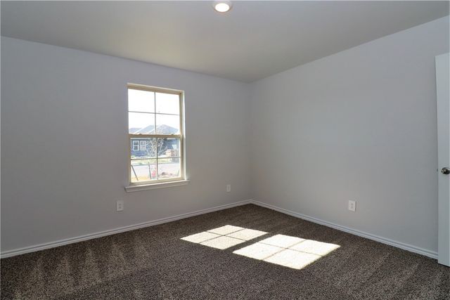 1930 Secretariat Dr, Corpus Christi, TX 78417