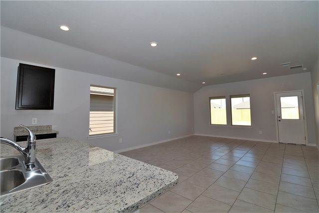 1930 Secretariat Dr, Corpus Christi, TX 78417