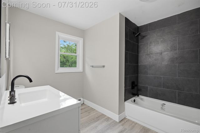 1968 Kellogg Road, Genoa Township, MI 48114