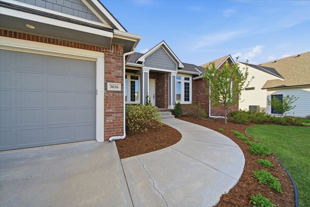 3616 N Crest Ct, Wichita, KS 67226