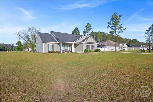 301 Tallulah Bend, Ellabell, GA 31308