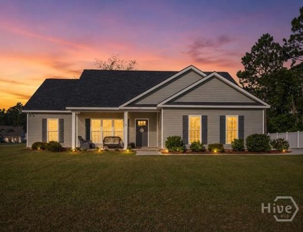 301 Tallulah Bend, Ellabell, GA 31308