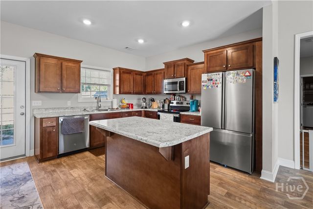 301 Tallulah Bend, Ellabell, GA 31308