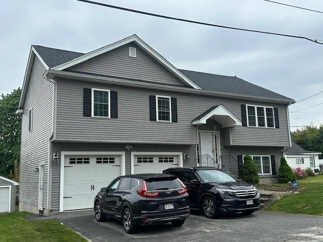 34 Carpenter Ave, Worcester, MA 01605
