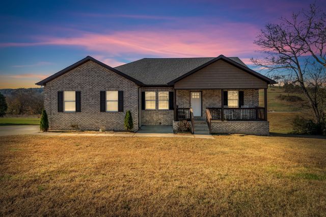 510 Bridle Path Ln, Hartsville, TN 37074