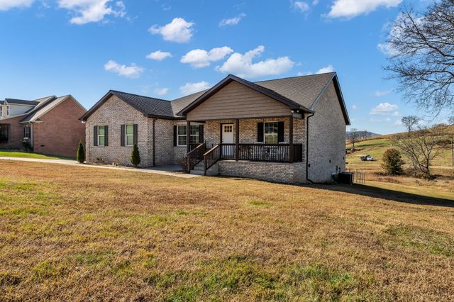 510 Bridle Path Ln, Hartsville, TN 37074