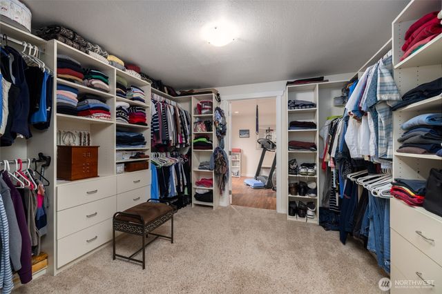 16505 Country Club Drive, Burlington, WA 98233