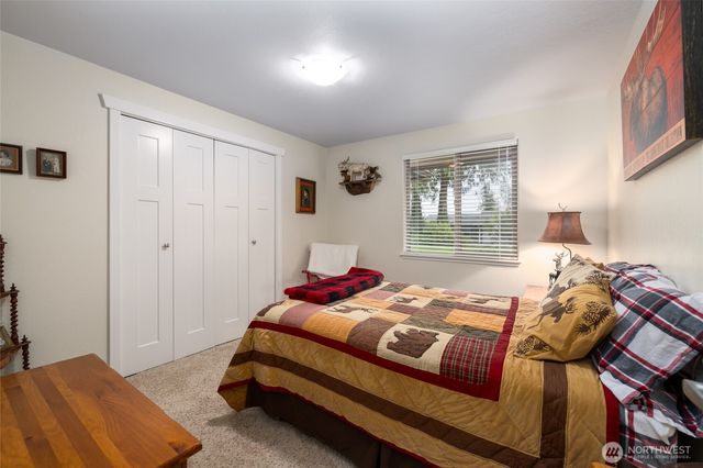 16505 Country Club Drive, Burlington, WA 98233