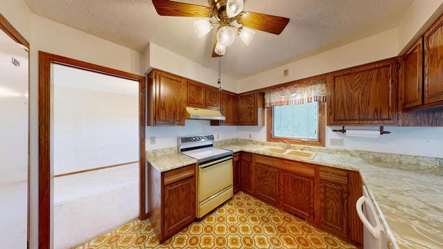 N1149 Brookside DRIVE, La Crosse, WI 54601