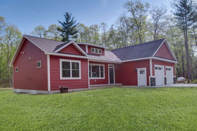 8932 Acres Run Drive, Long Lake Twp, MI 49684